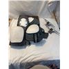 Image 1 : Kneepads,, elbow pads and Airwalk items