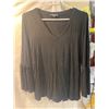 Image 1 : Shirt size small