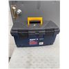 Image 1 : Toolbox and contents