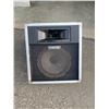 Image 1 : Traynor speaker