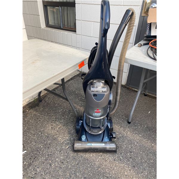 Bissell vacuum