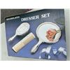 Image 1 : Dresser set in box