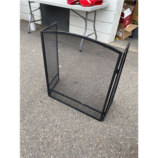 Fire screen