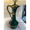 Image 3 : Breslin table lamp