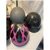 Image 1 : Lot of helmets