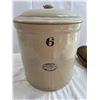 Image 2 : Medalta Crock with Lid and Masher