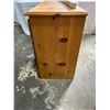 Image 8 : Dresser with Mirror