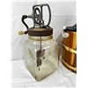 Image 2 : Vintage Kitchen Gadgets