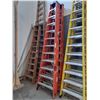 Image 2 : WERNER ORANGE 12' FIBERGLASS A-FRAME LADDER