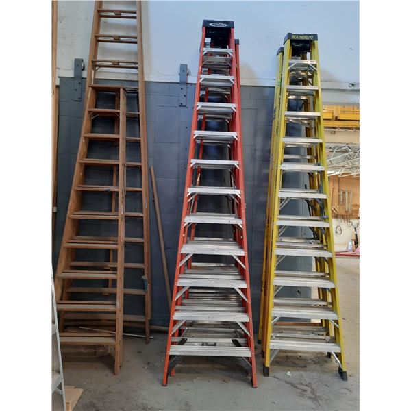 ALLRIGHT ORANGE 12' FIBERGLASS A-FRAME LADDER