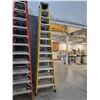 Image 2 : FEATHER LITE YELLOW 12' FIBERGLASS A-FRAME LADDER