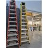 Image 2 : INDUSTRIAL LITE YELLOW 12' FIBERGLASS A-FRAME LADDER