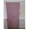 Image 3 : PINK 2 DOOR STORAGE CABINET WITH CONTENTS OF HARDWARE, RATCHET STRAPS, TAPE AND 3 ASSORTED WHITE