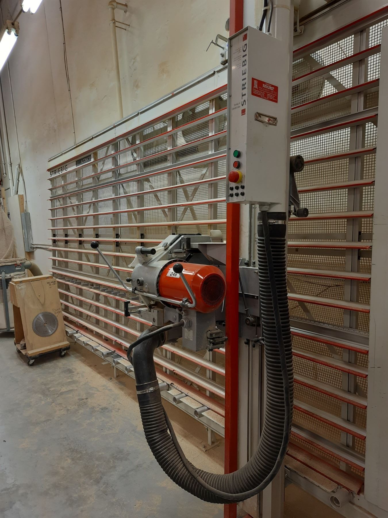 STRIEBIG AUTOMAT III AG CH-6014 LITTAU COMMERCIAL VERTICAL PANEL SAW ...