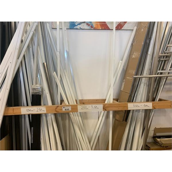 VERTICAL RACK OF ASSORTED LENGTH EXHIBITION DISPLAY REPAIR METAL