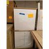 Image 2 : SKID 94 - WHITE MELAMINE, 900X450X900MM(H)