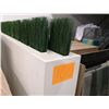 Image 2 : SKID 100 - FREESTANDING GRASS WALL, 3000X350X1250