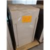 Image 2 : SKID 27 - TALL, WHITE MEL, 1200X6001100MM(H)