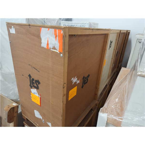 SKID 260A - 8 PCS EXHIBITOR WORKSTATION, 900X600X1100