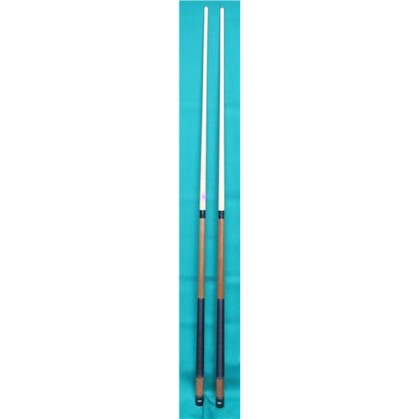 SHOWROOM PAIR OF 18 OZ. OLHAUSEN HANDLE WRAPPED POOL CUES; BROWN & BLACK