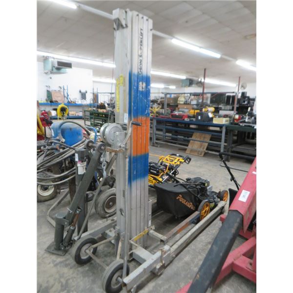 Genie Super Lift Model SL-24  650# Cap - 24'Height