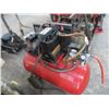 Image 3 : Craftsman Air Compressor