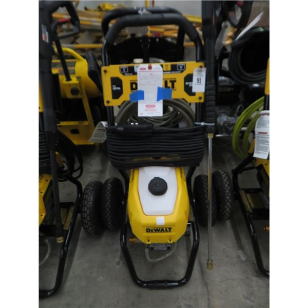 Dewalt 2400 PSI Electric Pressure Washer