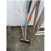 Image 2 : Pressure Washer Wands, Broom & Mop