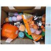 Image 2 : Box of Halloween Décor
