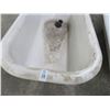 Image 2 : Cast Iron Footed 60" Bathtub