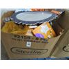Image 1 : Lot of Halloween Costumes Décor