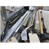 Image 2 : Lot of Canes