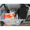 Image 1 : Box of Lights, Tie Downs & Brushes