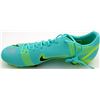 Image 2 : MASON MOUNT SIGNED NIKE SOCCER CLEAT (BECKETT COA)