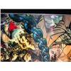 Image 2 : ARTIST SIGNED DC 3D COMIC BOOK LOT