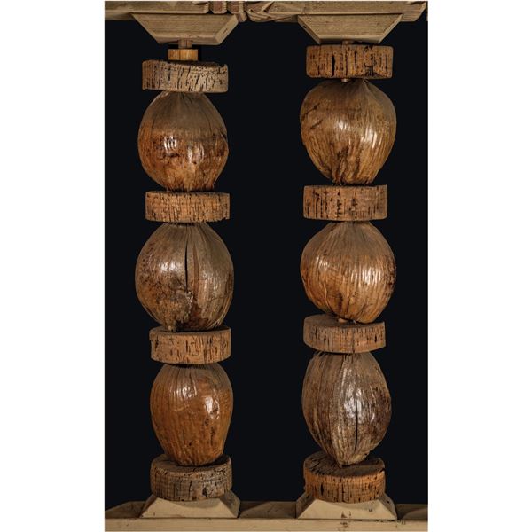 PAIR OF OCEANIC ARTS CORK & COCONUT ROOM DIVIDER DECOR POLES.