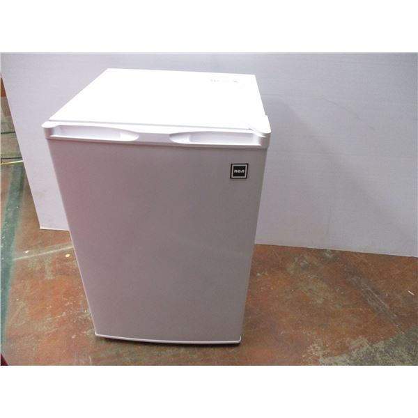 *RCA 3 cu. ft Freezer - 21.5x20.5x32" tall - works well, like new condition