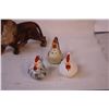 Image 2 : (3) Chicken S&P Shakers + Unicorn and Lion Decorations