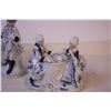 Image 2 : (3) Blue and White Porcelain Figurines + Dish