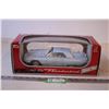 Image 1 : 1963 Ford Thunderbird Diecast 1:18 Scale