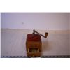 Image 2 : Vintage Coffee Grinder