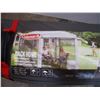 Image 2 : *Coleman back home screenhouse - 12 ft x 10 ft x 9 ft (store return)