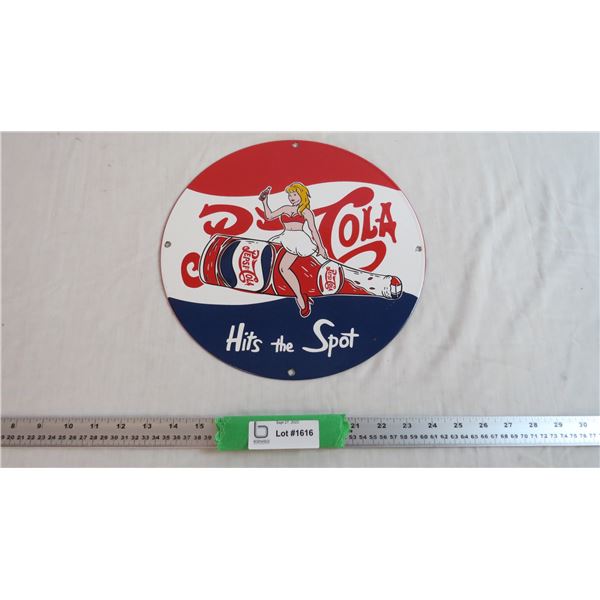 Pepsi-Cola "Hits the Spot" - Porcelain Fantasy Sign (12" round)