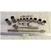 Image 1 : Large Sockets and 1/2" Socket Wrench