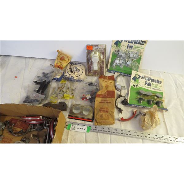 Assorted Cabinet Hardware
