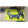 Image 6 : Assorted Clamps