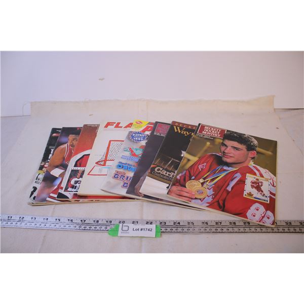 (8) Sports Magazines