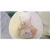 Image 2 : Cat Fountain, Cake Carriers, Misc