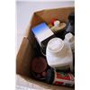 Image 5 : Pair of Leather Mitts + Box of Assorted Car Cleaners and Car Products