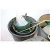 Image 7 : Box of Misc Gardening Items